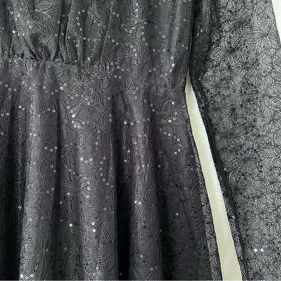 Lulu’s Sparkling Nights Black Lace Skater Babydoll Dress size XS - Picture 9 of 15